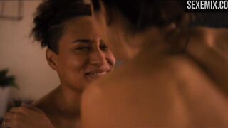 Rosanny Zayas, Arienne Mandi bañándose en el baño - The L Word: Generation Q