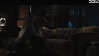 Sydney Sweeney erkek arkadaşıyla mastürbasyon yapıyor - The Voyeurs