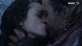 Scena di sesso "Sibyl" nella neve, scena - Spartacus