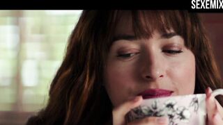 Giocattolo sessuale sexy di Dakota Johnson e scena hard di Cinquanta sfumature di rosso