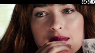 Giocattolo sessuale sexy di Dakota Johnson e scena hard di Cinquanta sfumature di rosso