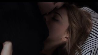 Scena di scopata a letto vestita con Josephine Langford - Dopo che ci siamo scontrati