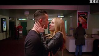 Hot Scarlett Johansson kiss scene in Don Jon