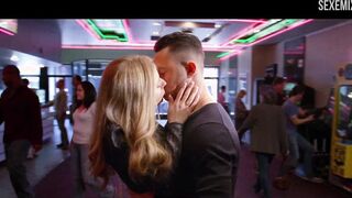 Hot Scarlett Johansson kiss scene in Don Jon