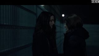 Escena de beso de Rachel Weisz en Disobedience