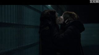 Escena de beso de Rachel Weisz en Disobedience