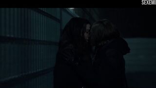 Escena de beso de Rachel Weisz en Disobedience