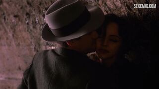 Maria de Medeiros having sex in the tunnel, scene in Henry & June