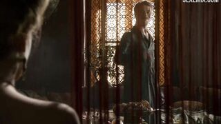 Game of Thrones'taki Emily Diamond çıplak göğüs sahnesi