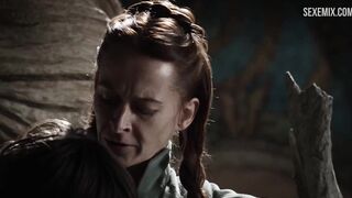 Kate Dickie'nin emzirmesi, Game of Thrones sahnesi