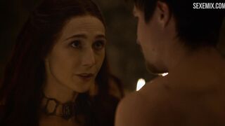 Carice van Houten kovboy kızı, Game of Thrones sahnesi