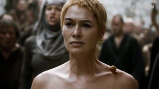 Lena Headey kalabalığın arasında çıplak yürüyor, Game of Thrones sahnesi