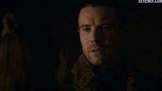 Maisie Williams erotic scene in Game of Thrones