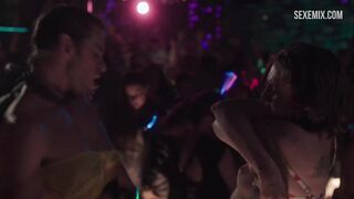 Lena Dunham zieht sich auf einer Party aus, Szene in Girls