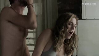 Allison Williams si fa leccare la figa e scopare da dietro, scena in Girls