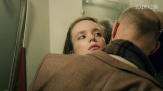 Stacy Martin tiene sexo en el baño del tren, escena en Nymphomaniac: Vol. Yo