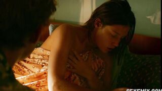 Adele Exarchopoulos nackt, Szene in Revenir (2019)