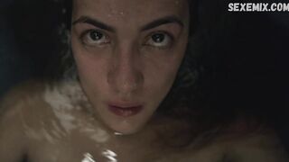 Mayra Hermosillo'nun göğüsleri, Nostalgia (2016) filmindeki sahne