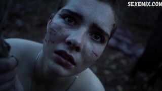 Elise Eberle inginocchiata a terra, scena in Salem s01e06 (2014)