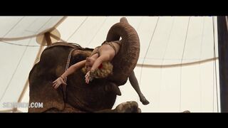 Reese Witherspoon in bikini, scene in Water for Elephants