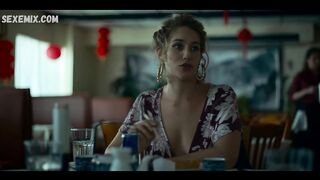 Lola Kirke sexy, scena in Lost Girls (2020)