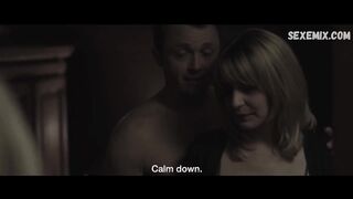 Evelyne Rompre en topless, escena en 2 fois une femme (2010)