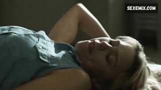 Riley Voelkel sexy, Scene in Hightown