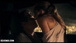 Amanda Seyfried in topless, scena in You Should Have Left (2020)