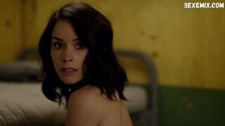 Abigail Spencer seksi, Timeless s01e01 (2016) sahnesi