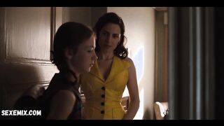 Luise Heyer、Antje Traue レズビアン、シーン イン ダーク s02e03 (2019)