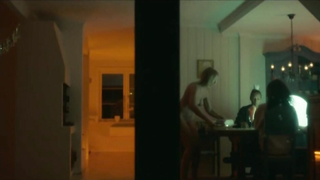 Marte Germaine Christensen nua, cena erótica de The Great Undressing (2017)