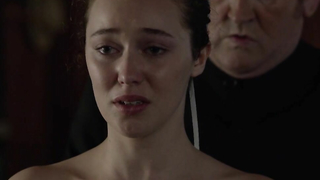 Alycia Debnam-Carey nua, cena erótica de The Devil's Hand (2014)