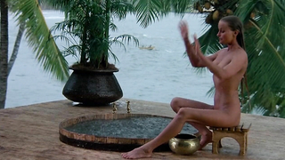 Bo Derek nudo, scena di sesso da Ghosts Cant Do It (1989)