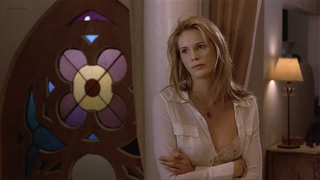 Elle Macpherson sexy, erotische Szene aus If Lucy Fell (1996)