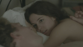 Phoebe Fox nuda - Life in Squares s01e01-03 (2015)