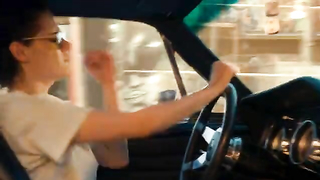 Célébrités nues » Kristen Stewart sexy - Ride 'Em On Down (2016)