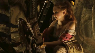 Celebridades nuas » Lily Cole sexy - The Imaginarium of Doctor Parnassus (2009)