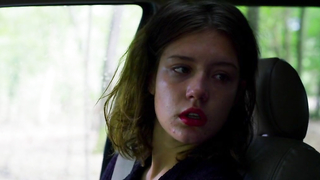 Célébrités nues » Adèle Exarchopoulos nue, Gemma Arterton nue - Orpheline (2016)