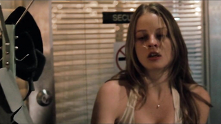 Célébrités nues » Rachel Nichols sexy - P2 (2007)