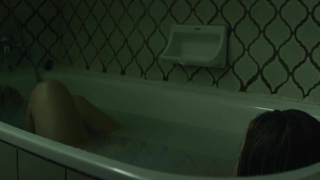 Célébrités nues » Scout Taylor-Compton nue - Ghost House (2017)