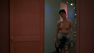 Çıplak ünlüler » Linda Fiorentino çıplak, Rosanna Arquette seksi - After Hours (1985)