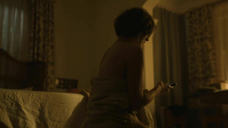 Célébrités nues » Elisabeth Moss nue - Top of the Lake s02e06 (2017)