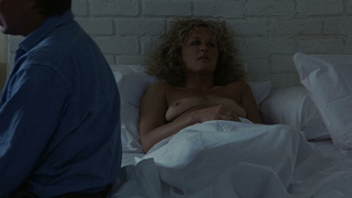 Famosos desnudos » Glenn Close desnuda - Atracción fatal (1987)