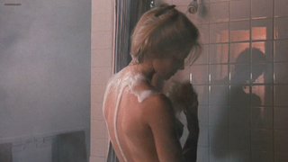 Célébrités nues » Shannon Tweed nue - D'origine inconnue (1983)