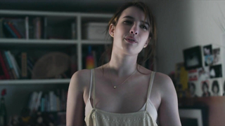 Çıplak ünlüler » Emma Roberts seksi - Palo Alto (2014)