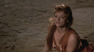 Célébrités nues » Brigitte Nielsen sexy - Red Sonja (1985)