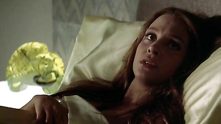 Çıplak ünlüler » Leigh Taylor-Young seksi - Soylent Green (1973)