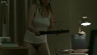 Célébrités nues » Sofia Helin nue - The Bridge s01e02 (2011)