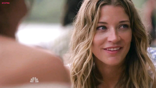 Celebridades nuas » Sarah Roemer sexy, Taylor Cole sexy - The Event s01e01 (2011)