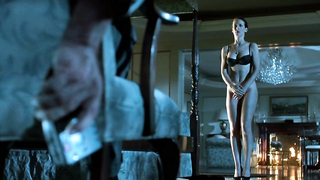 Celebridades nuas » Jamie Lee Curtis sexy - True Lies (1994)